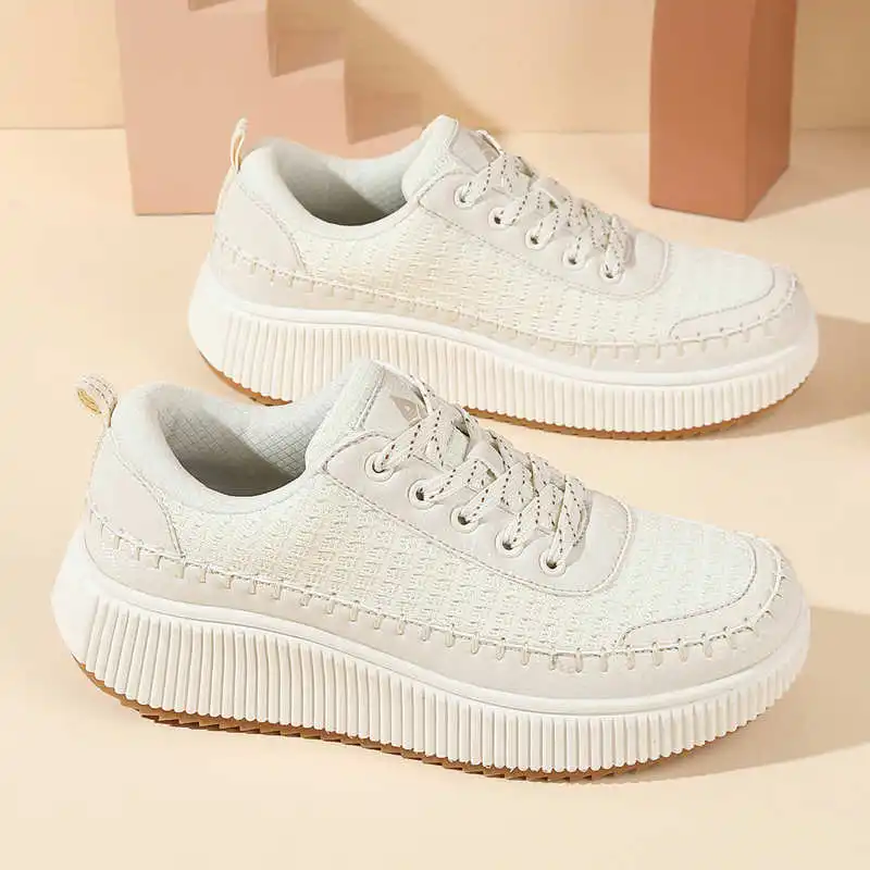 Most Collectible Vintage Items - Sepatu kets flat wanita, sepatu Sneakers