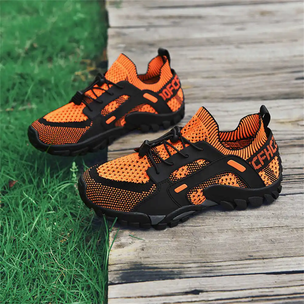 Most Collectible Vintage Items - Sepatu olahraga pria, ukuran 43 ukuran