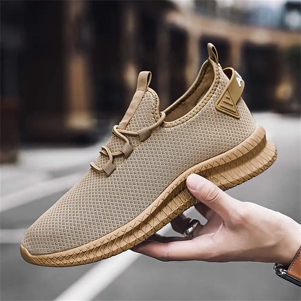 Most Collectible Vintage Items - Demi-season sepatu kets lari pria, sepatu