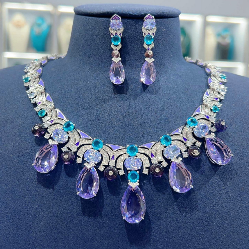 Set Perhiasan Pesta Zamrud, An - Vintage Collectible Jewelry ulasan dan harga